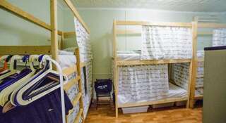 Гостиница Hostels Rus-Akademicheskaya Москва Кровать в общем 8-местном номере для мужчин-1